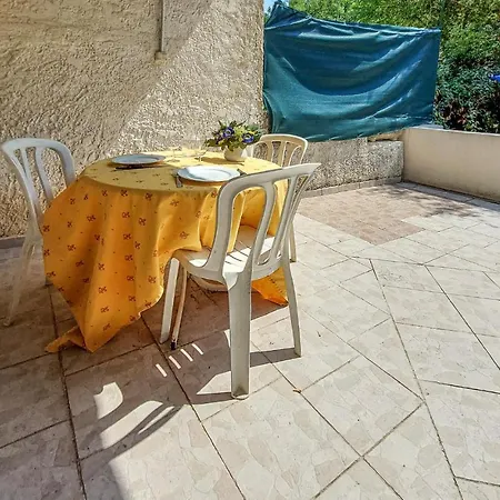 Awesome In With Kitchen Сasa de vacaciones